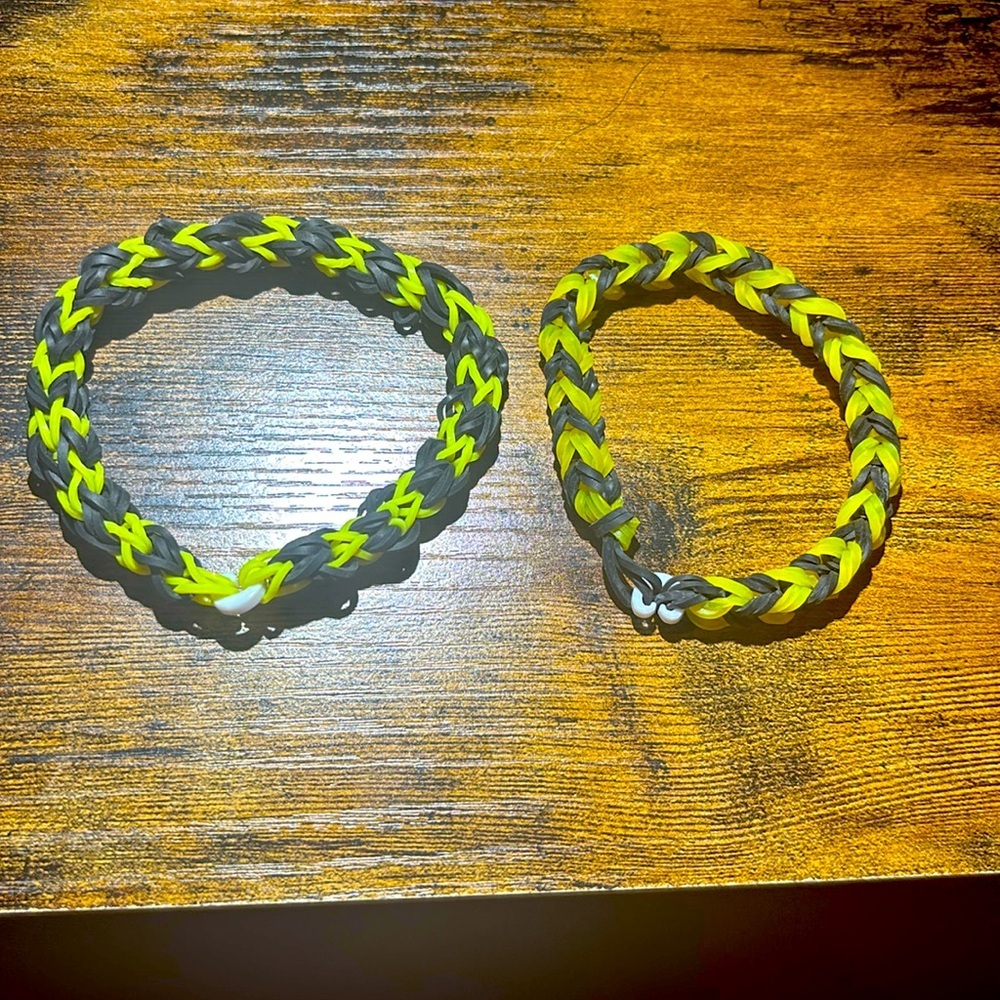 💜 Rainbow Loom Handcrafted Bracelets 💜